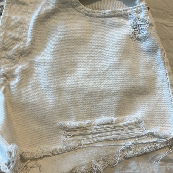 Free People Shorts in size 28 - Picture 5 of 6